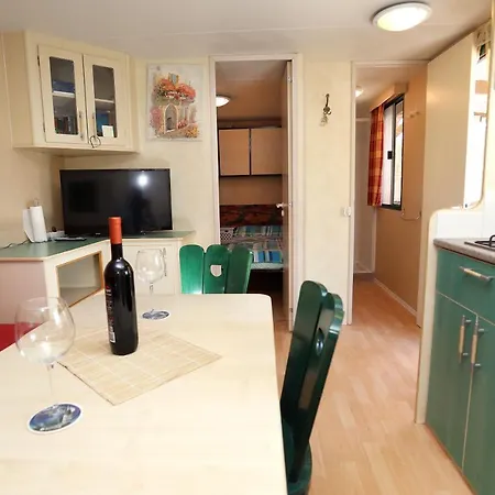 Olive Garden - Mobil Holiday park