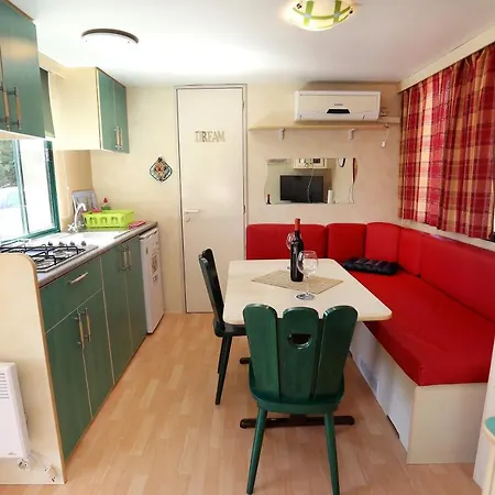 Olive Garden - Mobil Üdülőpark