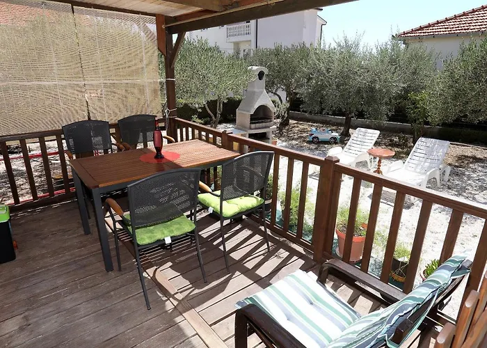 Olive Garden - Mobil Tatil parkı Trogir